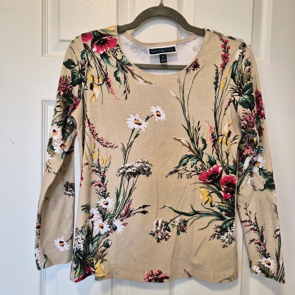 🌸B2G1 Free🌸 Karen Scott Beige Floral Long Sleeve Top with Pink & Green Accents